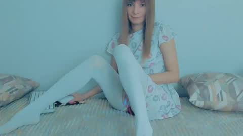 Lily online show from October 6, 8:21 am