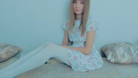 Lily online show from October 12, 11:03 am