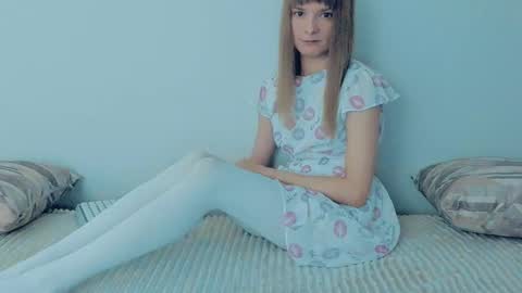 Lily online show from September 10, 11:22 am