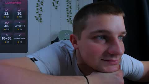 your_claddagh online show from December 13, 10:16 pm