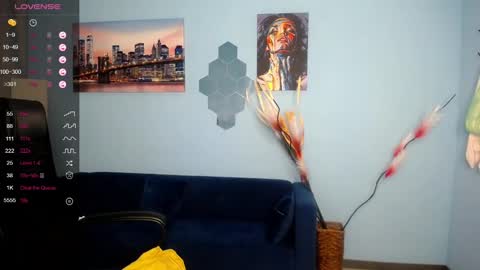 Erica online show from February 5, 10:19 am