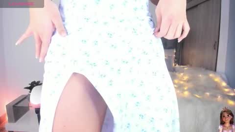 Eliza online show from November 19, 7:45 pm