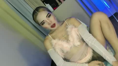your_girl_yeka online show from July 9, 9:35 am