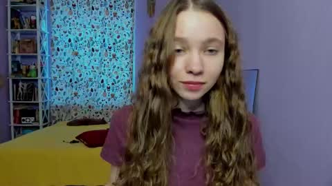 Leslie online show from February 27, 1:37 pm