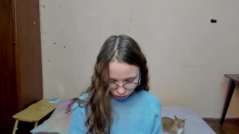 Leslie online show from March 6, 1:21 pm