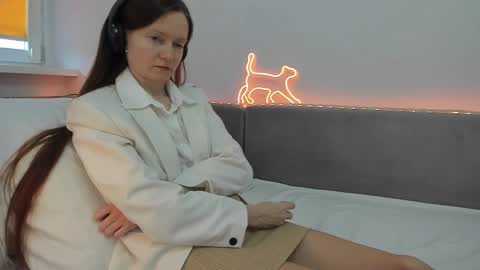 Your Librarian online show from February 9, 1:04 pm