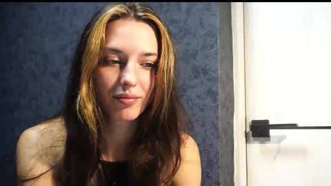 Meri  online show from November 25, 9:35 pm