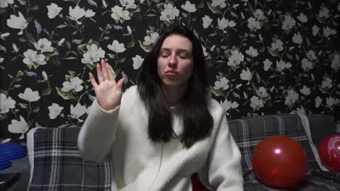 Meri  online show from February 22, 10:09 pm