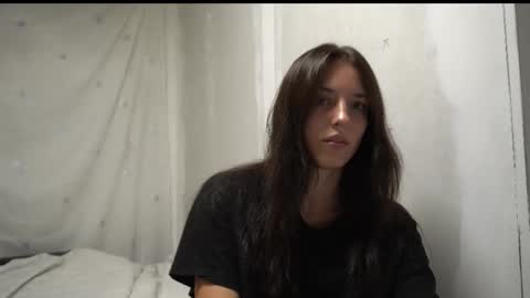 Meri  online show from October 4, 8:39 pm