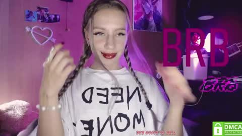 Alice  online show from April 6, 11:50 pm