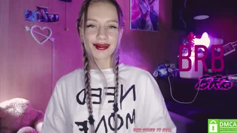 Alice  online show from February 24, 11:52 pm