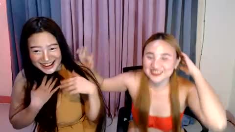 your_sexysarah online show from August 6, 2:15 pm
