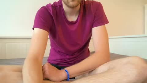 your_slave_boi online show from July 5, 4:25 pm