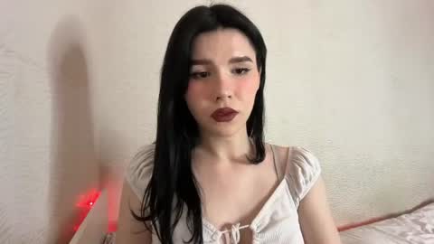 Alice online show from June 24, 7:32 pm