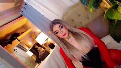 kim online show from October 16, 6:35 am
