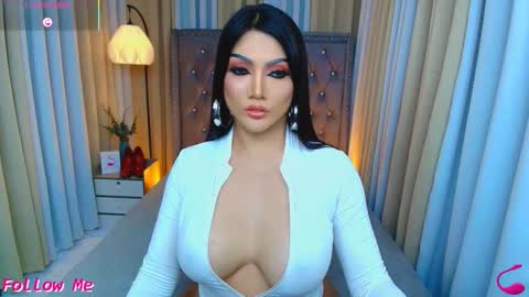 Goddess online show from March 25, 11:50 am