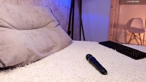 Snapshot of yourbabynatalie chatting on January 7, 6:05 am Natalie 20yo  PVT IS OPEN -- LUSH IS ON online show from January 7, 6:05 am