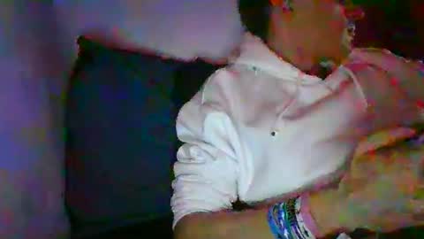 yourbitch1762 online show from October 4, 5:05 am