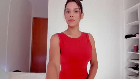 insta  yourboniee online show from June 1, 5:14 pm