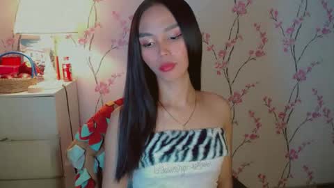 RICCIE MAE online show from September 19, 4:16 am