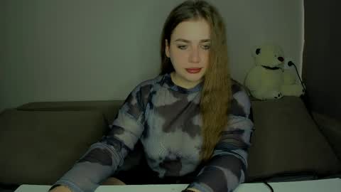 yourgem__ online show from April 2, 2:52 am