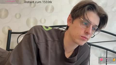 Chris online show from February 17, 7:26 am