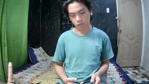 yourhotdodz online show from February 24, 12:08 pm