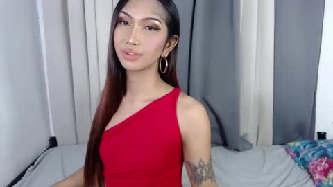 yourlovebella88 online show from November 6, 6:33 pm