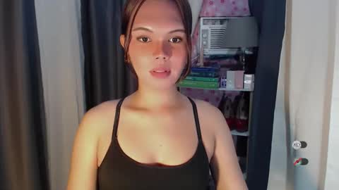 KYLIE MORE online show from March 11, 3:42 am