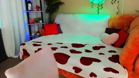 Vetta online show from June 15, 12:41 pm