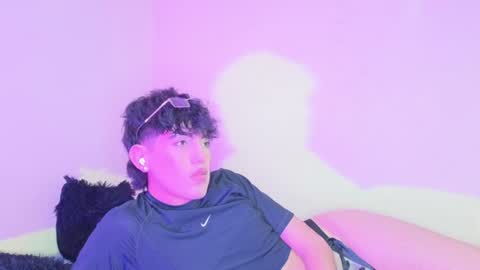 yournaughtyfemboy online show from July 14, 5:12 am