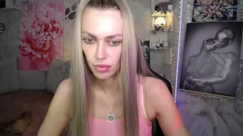 Nicky online show from July 28, 7:39 pm