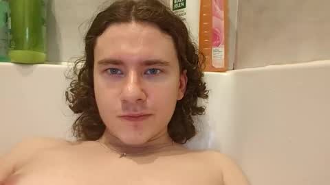 Nylon slave online show from November 18, 1:30 am