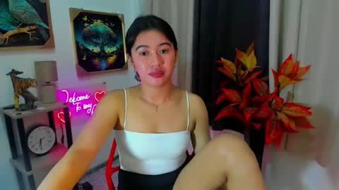 Trish online show from February 6, 8:11 pm