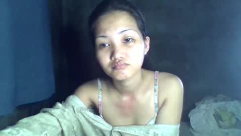 yourqueen1101 online show from April 28, 11:09 pm