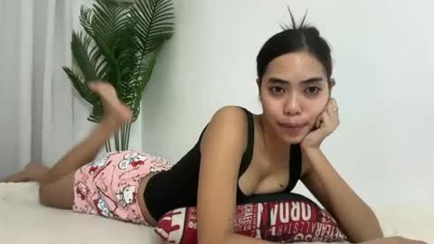 yoursensual_jerzyljoy online show from July 13, 7:23 am