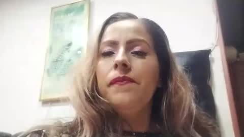 yoursexymature2024 online show from March 9, 6:39 am