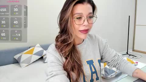 yoursoul_mila online show from January 10, 11:37 am