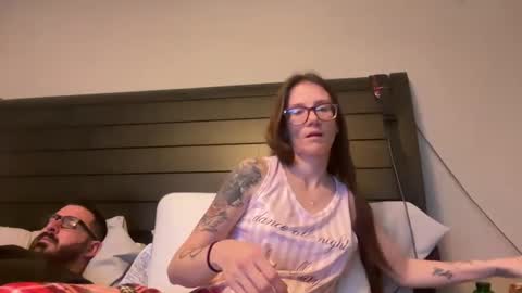 Snapshot of yourstrulylivy chatting on January 18, 2:47 am yourstrulylivy online show from January 18, 2:47 am