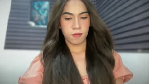 yoursweet_april19 online show from May 11, 8:54 am