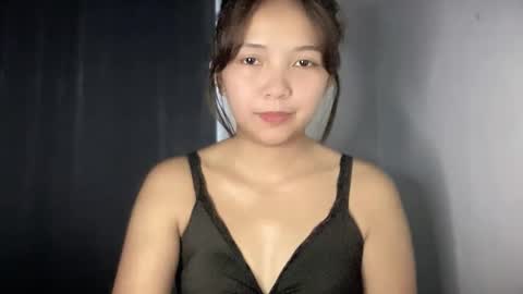 Faye online show from February 22, 3:21 am