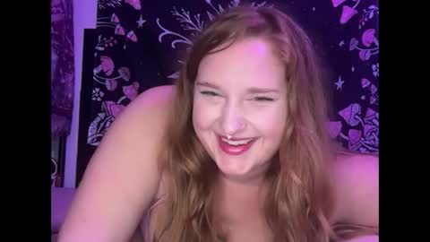 yourthickgingergoddess online show from October 17, 3:21 am