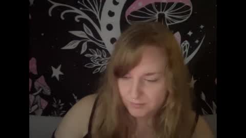 yourthickgingergoddess online show from February 27, 10:20 pm