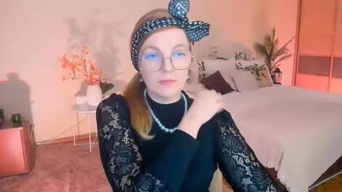 Alice online show from November 25, 10:36 am