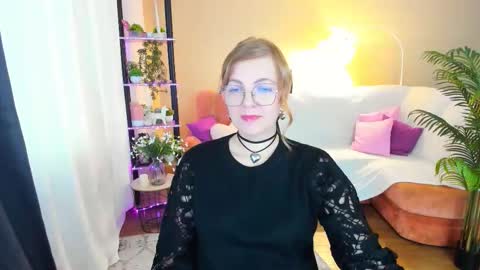 Alice online show from September 20, 10:07 am