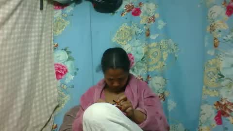 Snapshot of yrrinahot chatting on September 24, 5:03 am yrrinah online show from September 24, 5:03 am