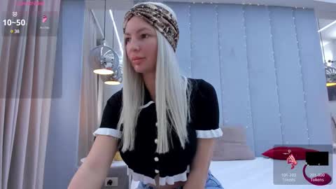 Crazy P online show from March 1, 7:30 am