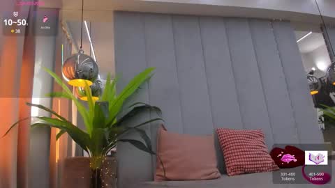 Crazy P online show from September 19, 6:28 am