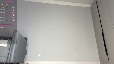 yuakiss online show from February 3, 12:20 pm