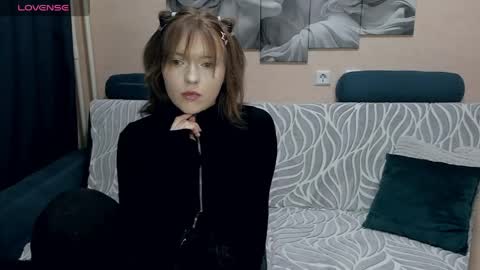 YukiShine online show from April 2, 5:31 pm